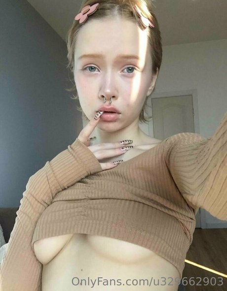 tiny tyan OnlyFans-Post