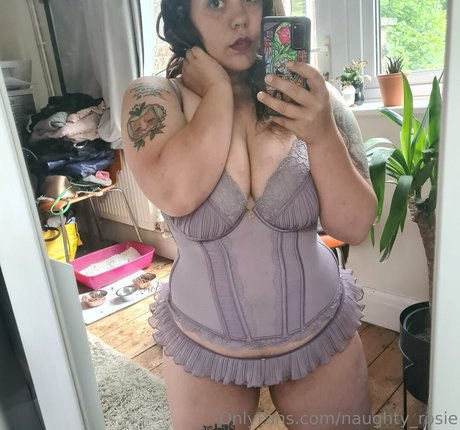 naughty rosie OnlyFans XXX