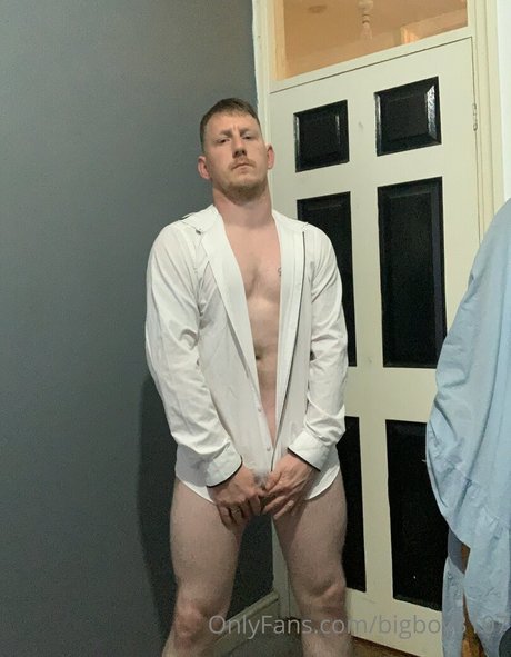 bigboy3107 Nackt auf OnlyFans