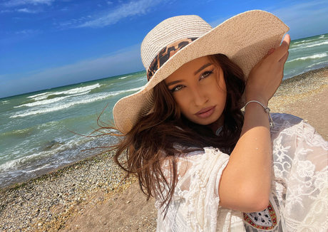 madalinarmocanu XXX Leak OnlyFans