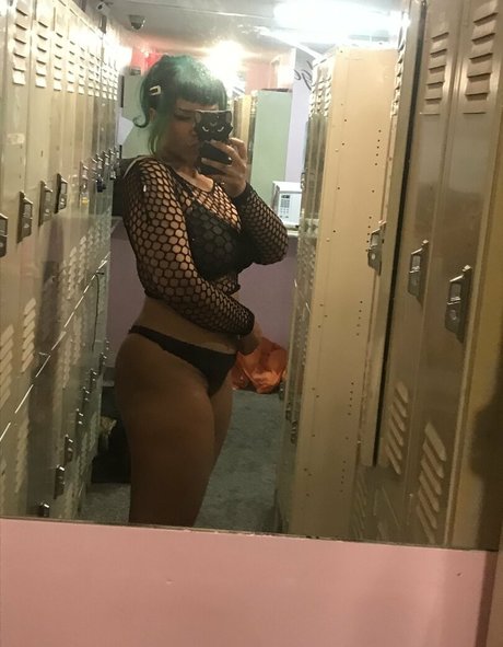 ghettogoth OnlyFans Bilder