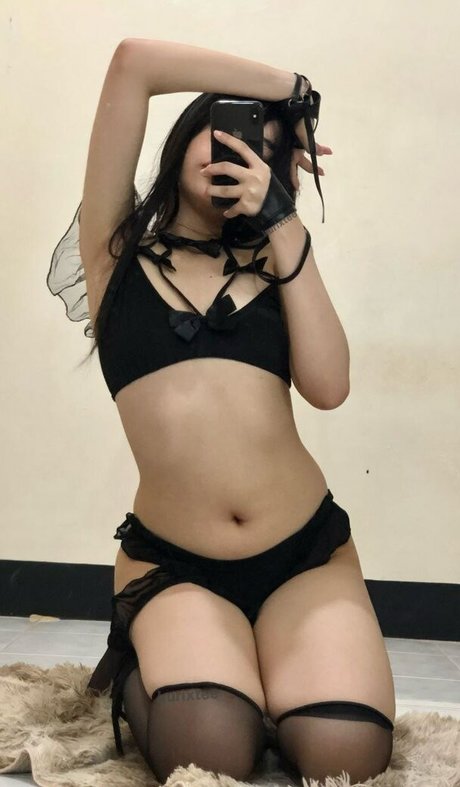 Kurixtee Nacktpornos von OnlyFans geleakt