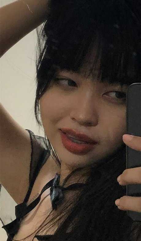 Kurixtee OnlyFans Sextape