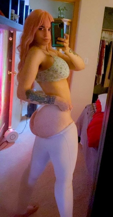 Inkbytes Leaks von Nacktbildern auf OnlyFans