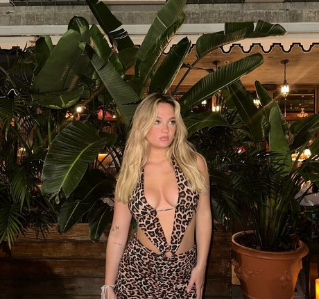 Claudia Conway OnlyFans Modelfoto