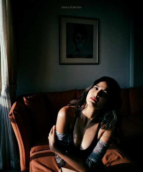 Shivaji Storm Sen OnlyFans Brüste Bild