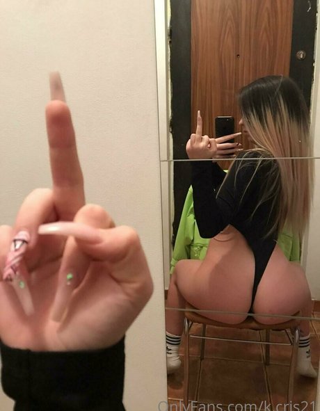 k cris21 Oben ohne OnlyFans