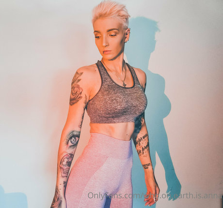 who on earth is anna OnlyFans geleakter Pornografie