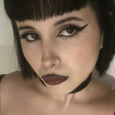 Rinna0x OnlyFans Nacktbilder geleakt