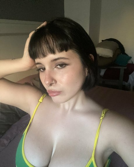 Rinna0x Nacktbilder auf OnlyFans