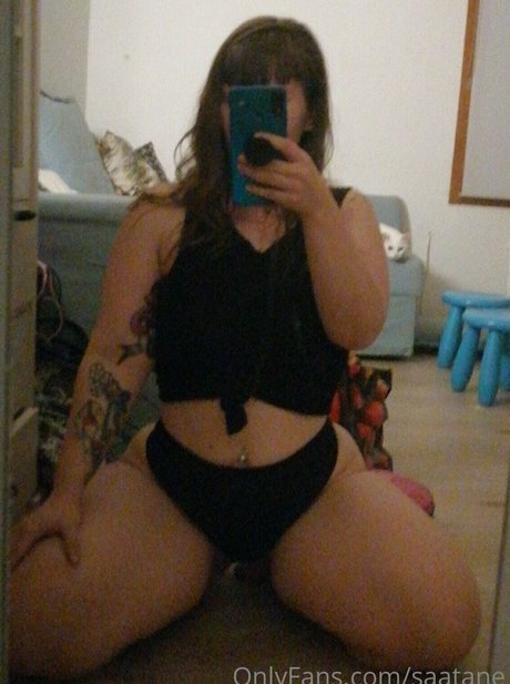 saatane Kostenlose OnlyFans-Inhalte