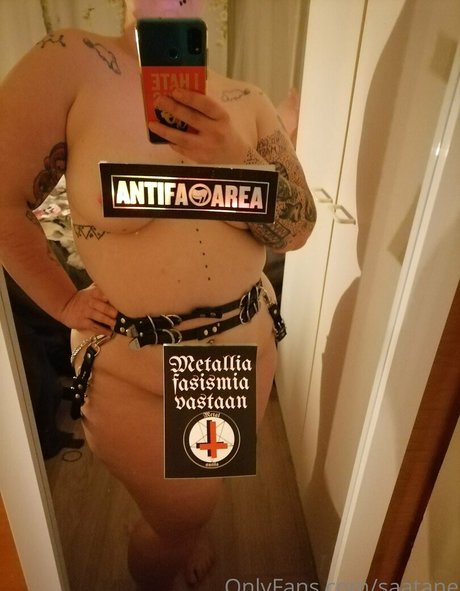 saatane Füße OnlyFans