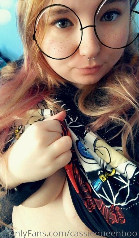 cassiequeenboo OnlyFans XXX