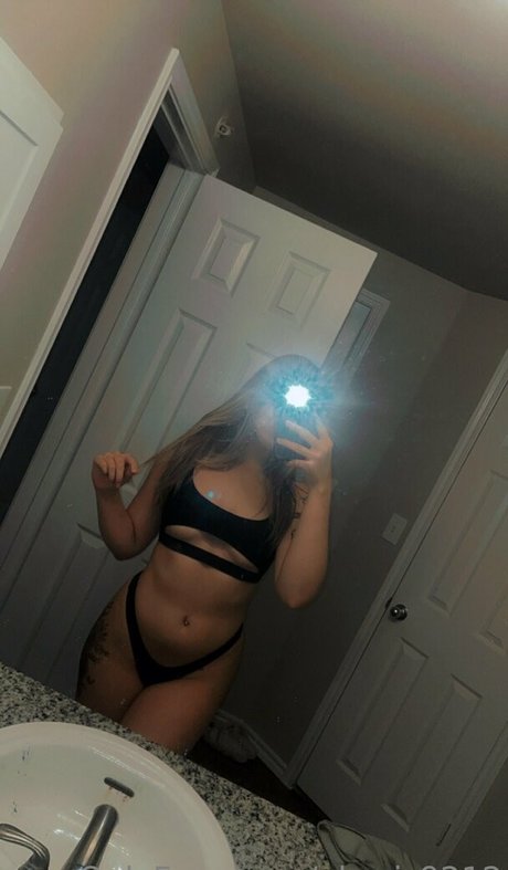 elewis9212 Porn OnlyFans Leaks