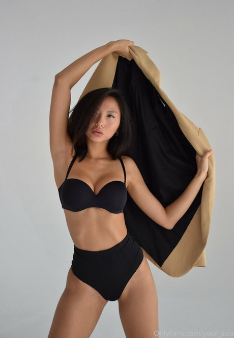 asian model OnlyFans