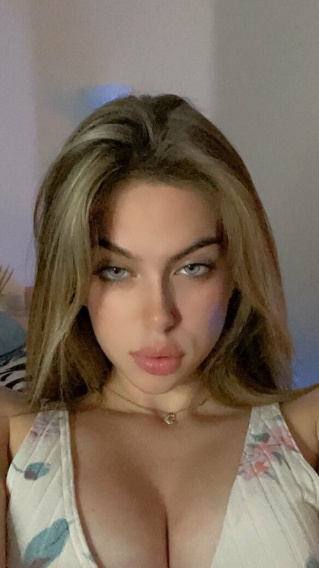 alannanikolee OnlyFans Fotos