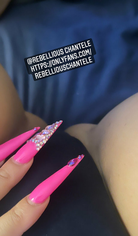 rebelliouschantele OnlyFans Gratis