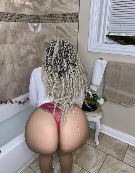 rebelliouschantele OnlyFans Leak Pornografie