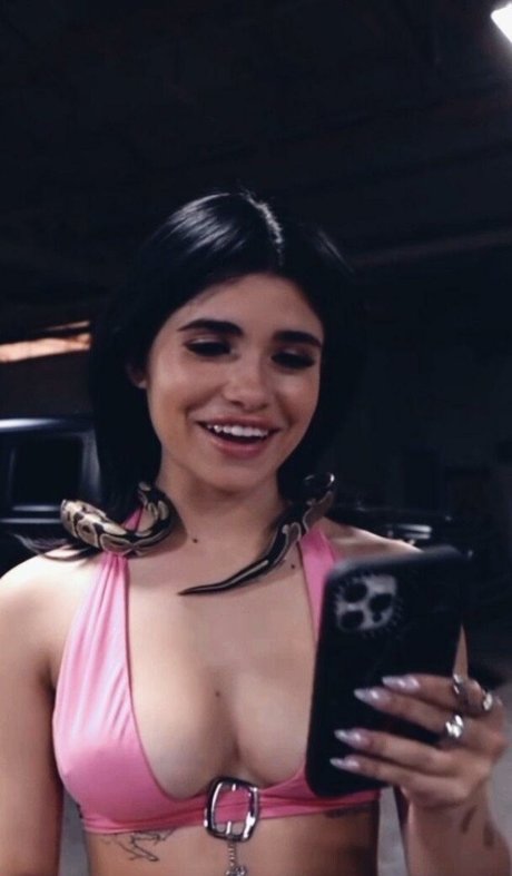 Nessa Barrett Joi OnlyFans