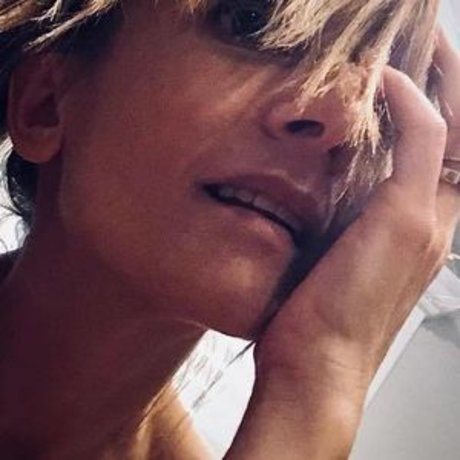 AJ Cook Nacktbilder OnlyFans