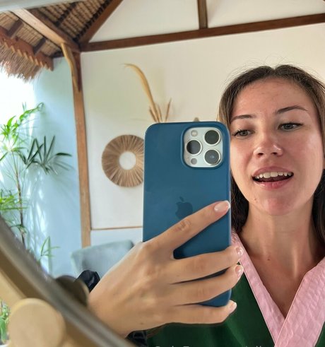 Elina re vip Joi OnlyFans