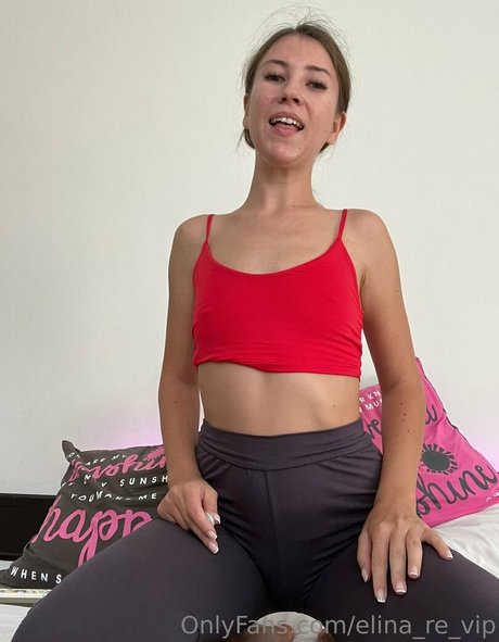 Elina re vip OnlyFans Strip
