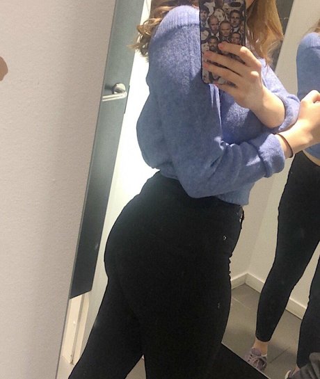 yaboielina OnlyFans Bilder