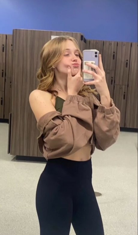 Kira Graceeee Leaked OnlyFans Bilder