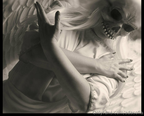 adasofia NurlyFans-Brüste