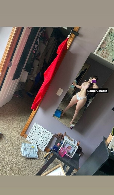 Haleyszklarz OnlyFans Bilder