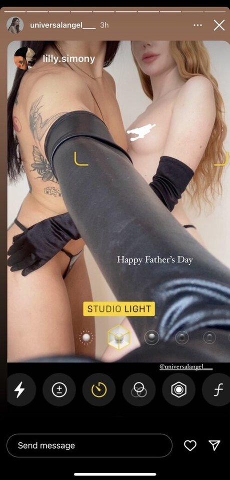 Universal Angel Nacktpornos auf OnlyFans