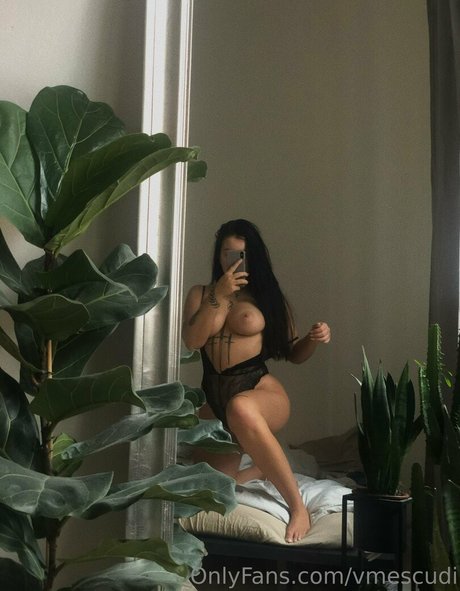 vmescudi Strip OnlyFans