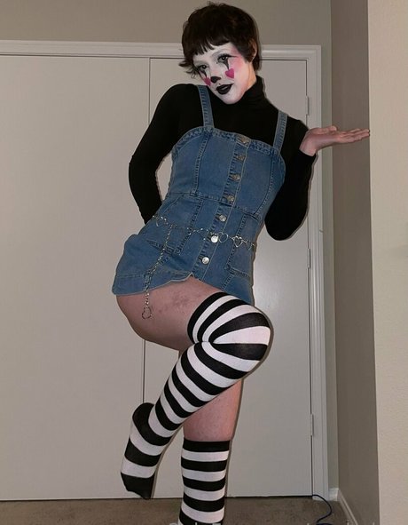 opal skye XXX OnlyFans