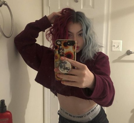 Snottea Nacktbilder von OnlyFans