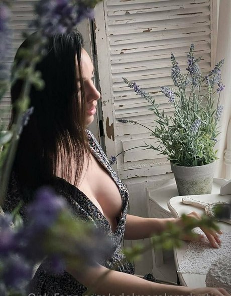 adelmorel OnlyFans Nackt Content