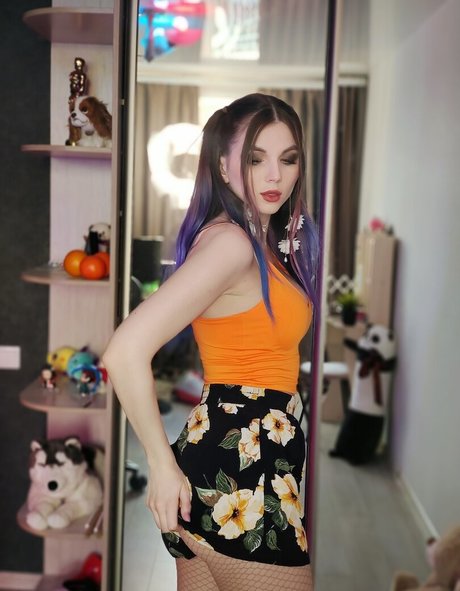 Lipisinkaaa OnlyFans