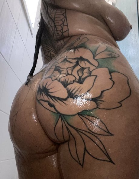 withlove tori Nackt auf OnlyFans Leaks