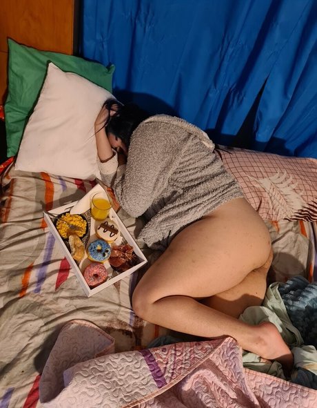 petiteeprincess OnlyFans Bilder