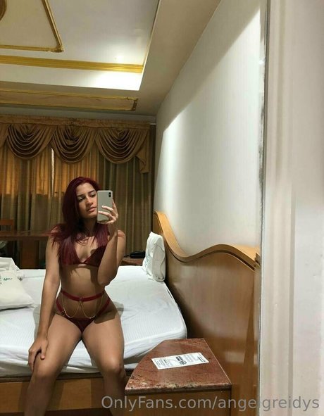 littleangel36 OnlyFans Leaj