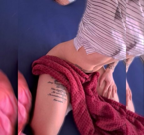 alittlebitpsycho98 OnlyFans Porno