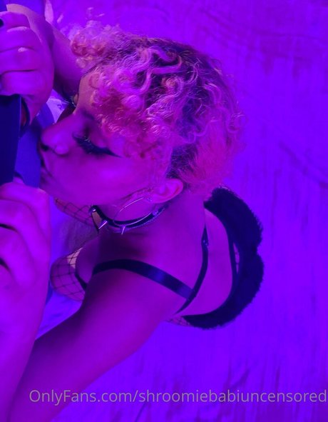 shroomiebabiuncensored Gratis OnlyFans Inhalte