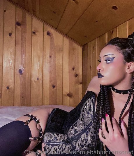 shroomiebabiuncensored OnlyFans XXX