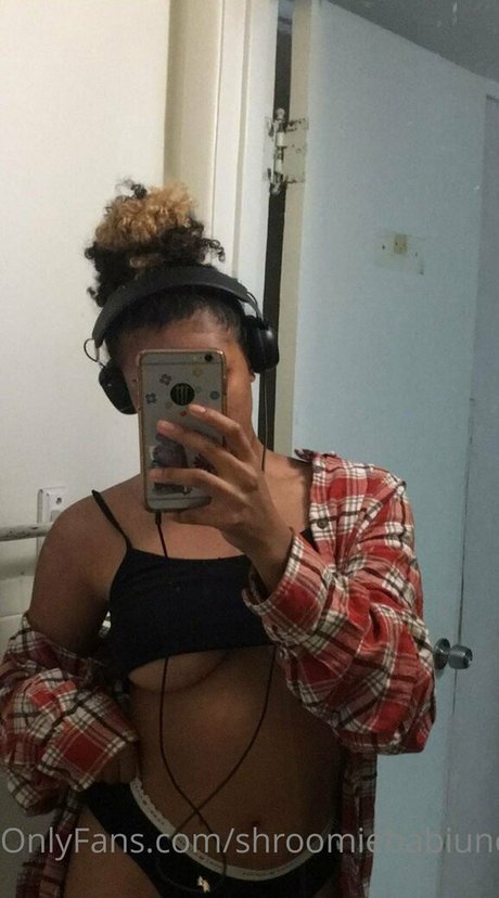 shroomiebabiuncensored Neue geleakte OnlyFans-Inhalte