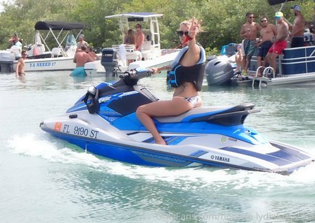 woodsman wife OnlyFans Nacktbilder