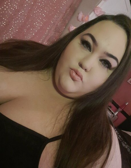 ssbbwsummer OnlyFans Striptease