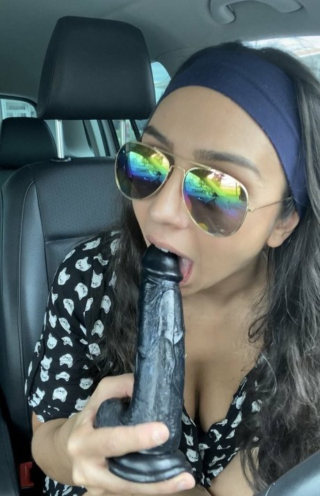 Lilly Hall OnlyFans Star