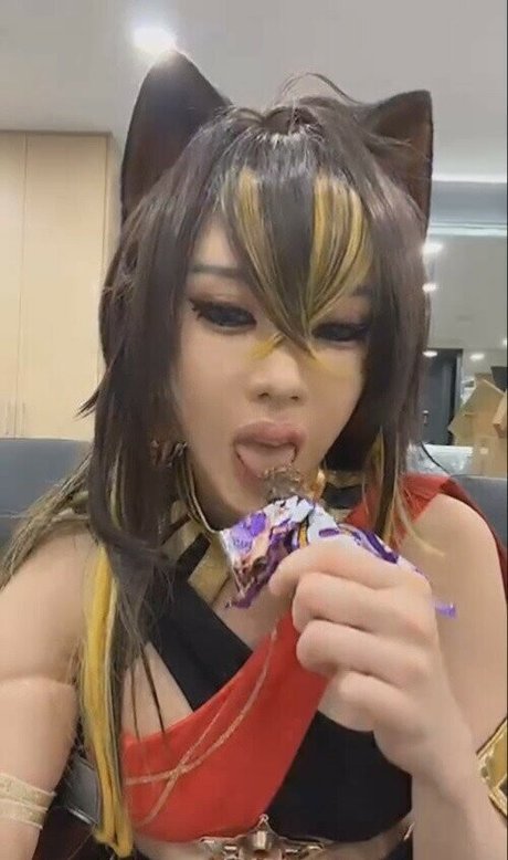 Song Ju A OnlyFans Arsch Leak