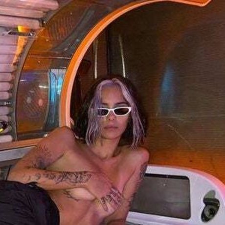 Pelinay Igit OnlyFans Nacktbilder