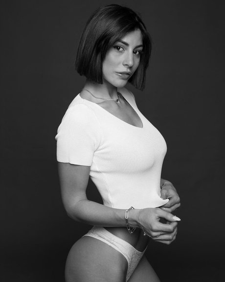 Carolina Dallari Titten OnlyFans