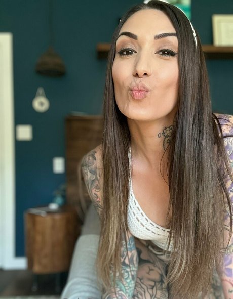 aliinwunderland OnlyFans geleakte Bilder